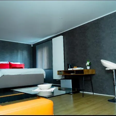 Luxury House Bed and breakfast