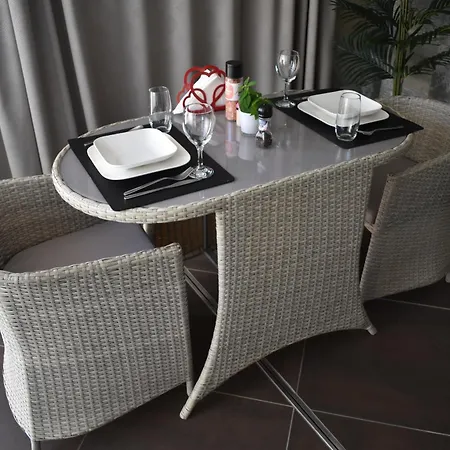 Bed and breakfast Luxury House