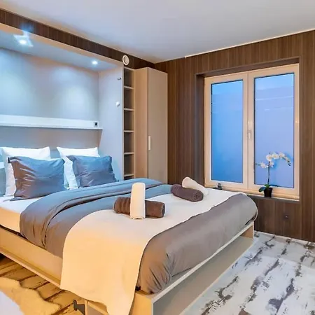 Bed and breakfast Luxury House Remersdaal